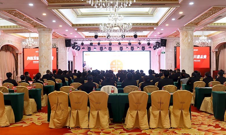 以优质、诚信、专业、规范的服务为核心